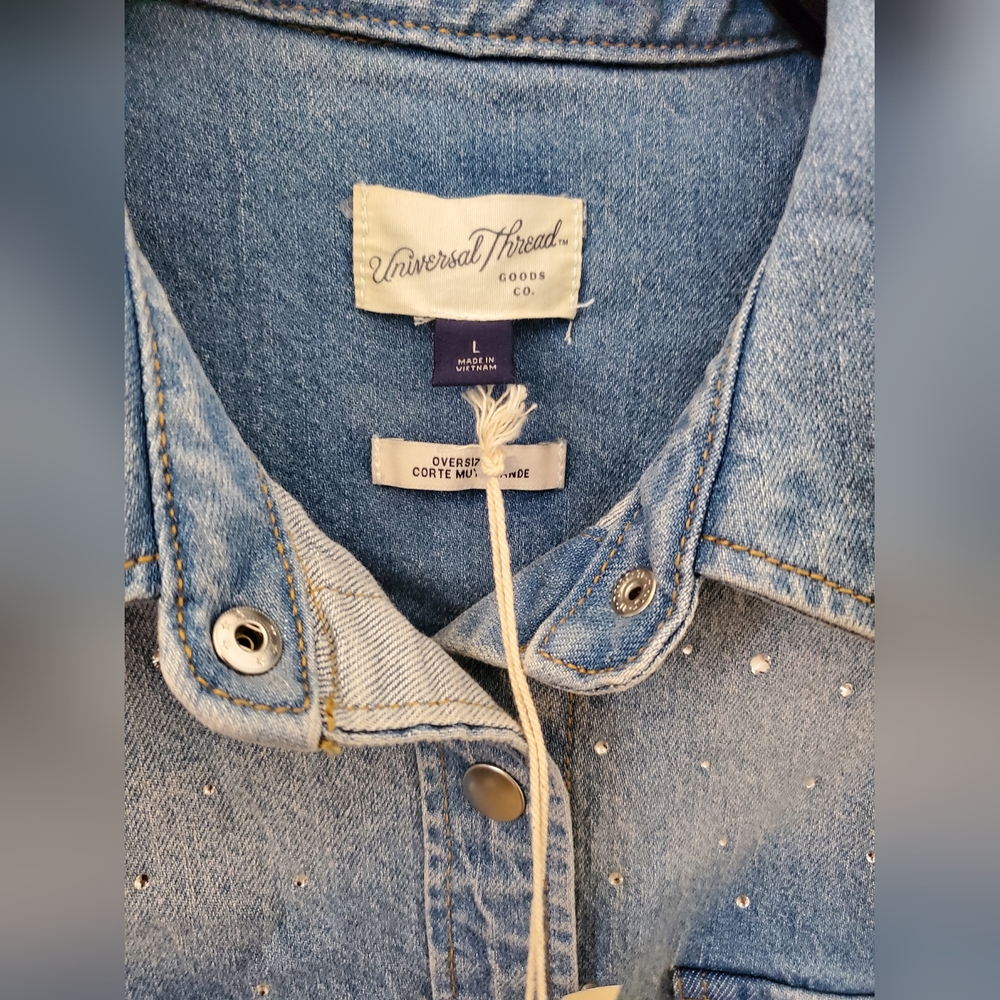 Universal Thread Oversized Denim Jacket NWT - image 3